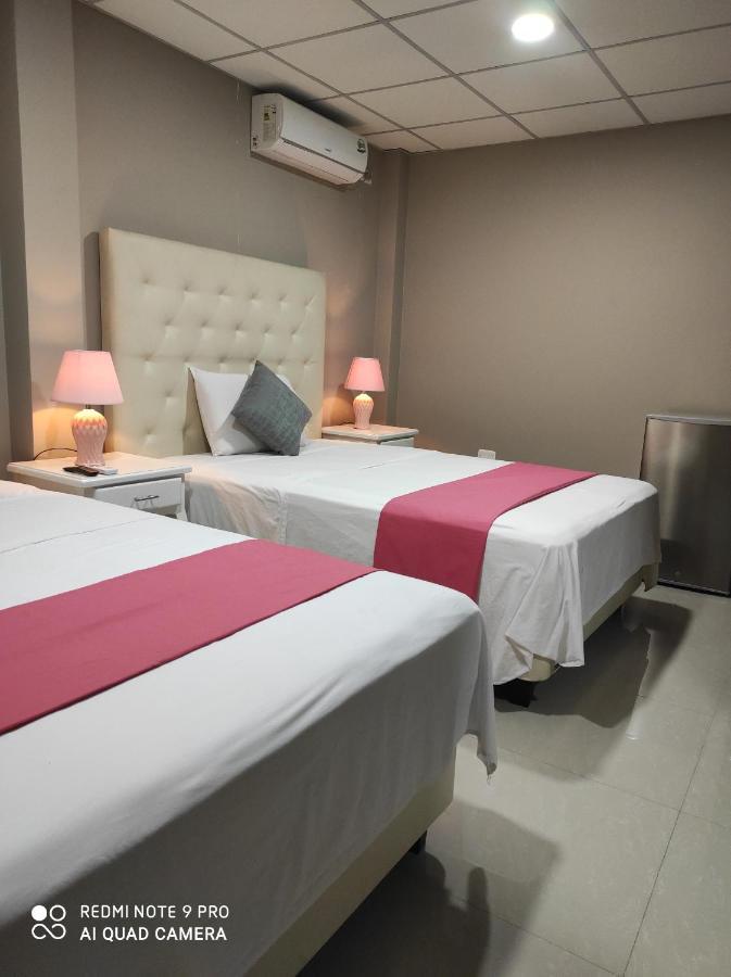 Royalinn Гуаякуил Екстериор снимка